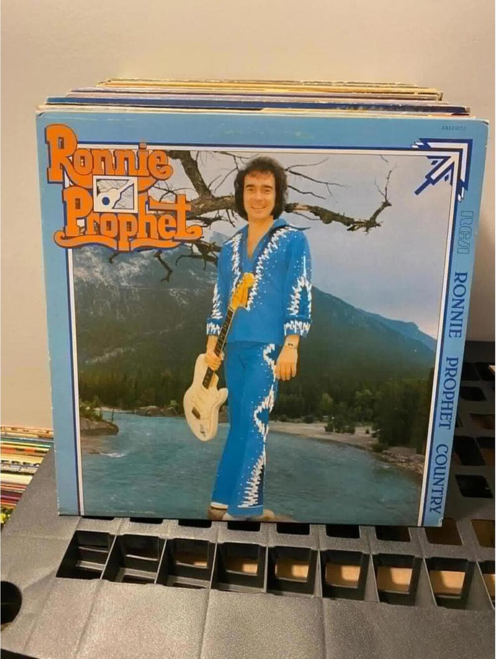 Ronnie Prophet - Ronnie Prophet Country KKL1-0253 33rpm Vinyl LP Vg+ AJ1
